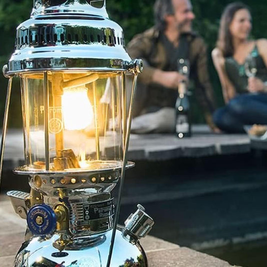 HK500 Pressurized Lantern, 500 Candlepower with 1 Quart Kerosene Tank for Home, Camping